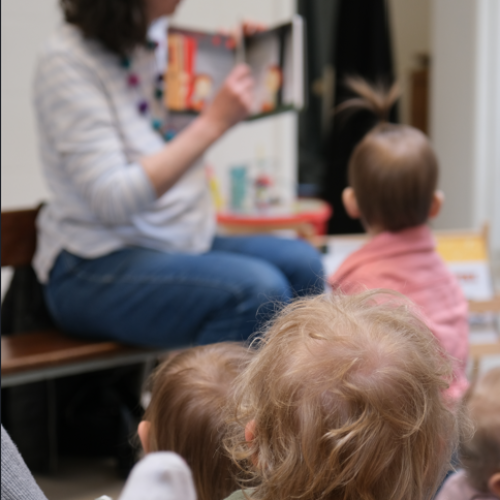 Jouer avec les livres