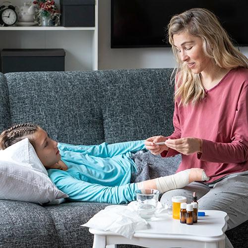 Pourquoi c'est toujours maman qui garde les enfants ?
