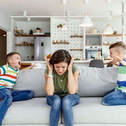 Accueillir les émotions de son enfant : clés et repères pour les parents